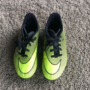 Kids Soccer shoes